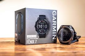 "High-performance GPS Smartwatch - Garmin Fenix 7: Your Ultimate Adventure Companion"