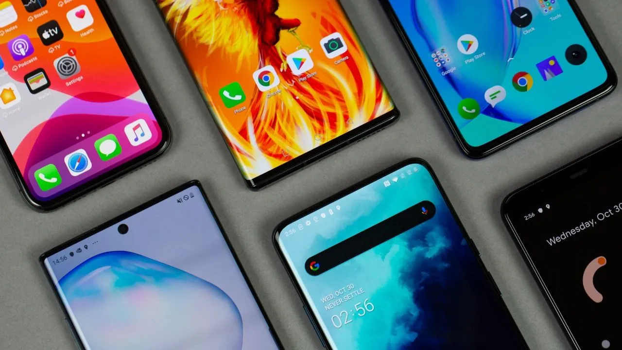 "Image showing a diverse array of smartphones with various features and specifications, representing the comprehensive smartphone selection guide for all users."